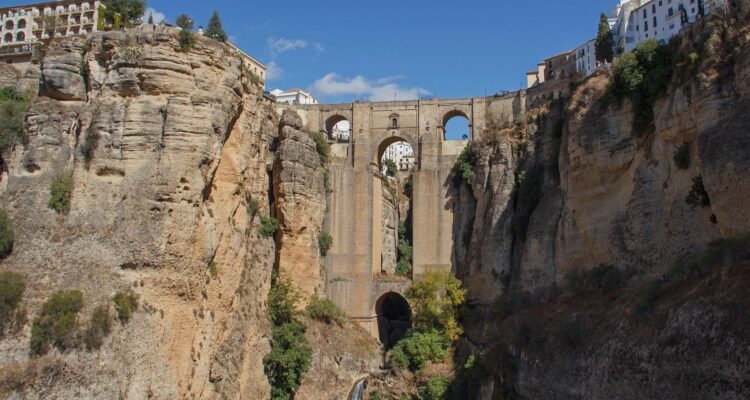 Descubre Ronda y la Serranía: Un Destino Único para tu Escapada Rural - Baex Rentals